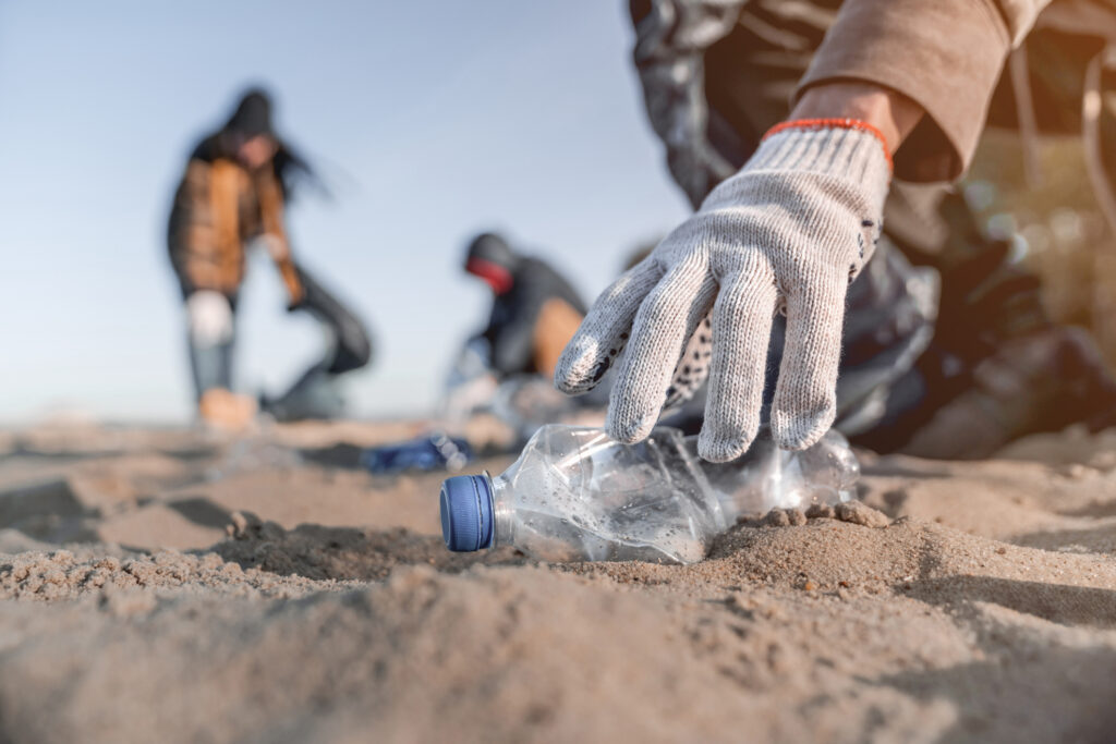 Cleaning,Ecology, Social Issues, Volunteer, Beach